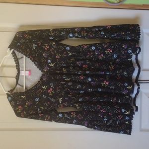 Black floral long-sleeve top